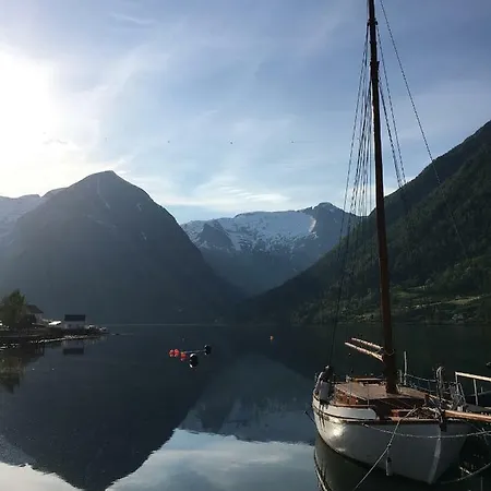 Balestrand Fjordapartments Exterior photo